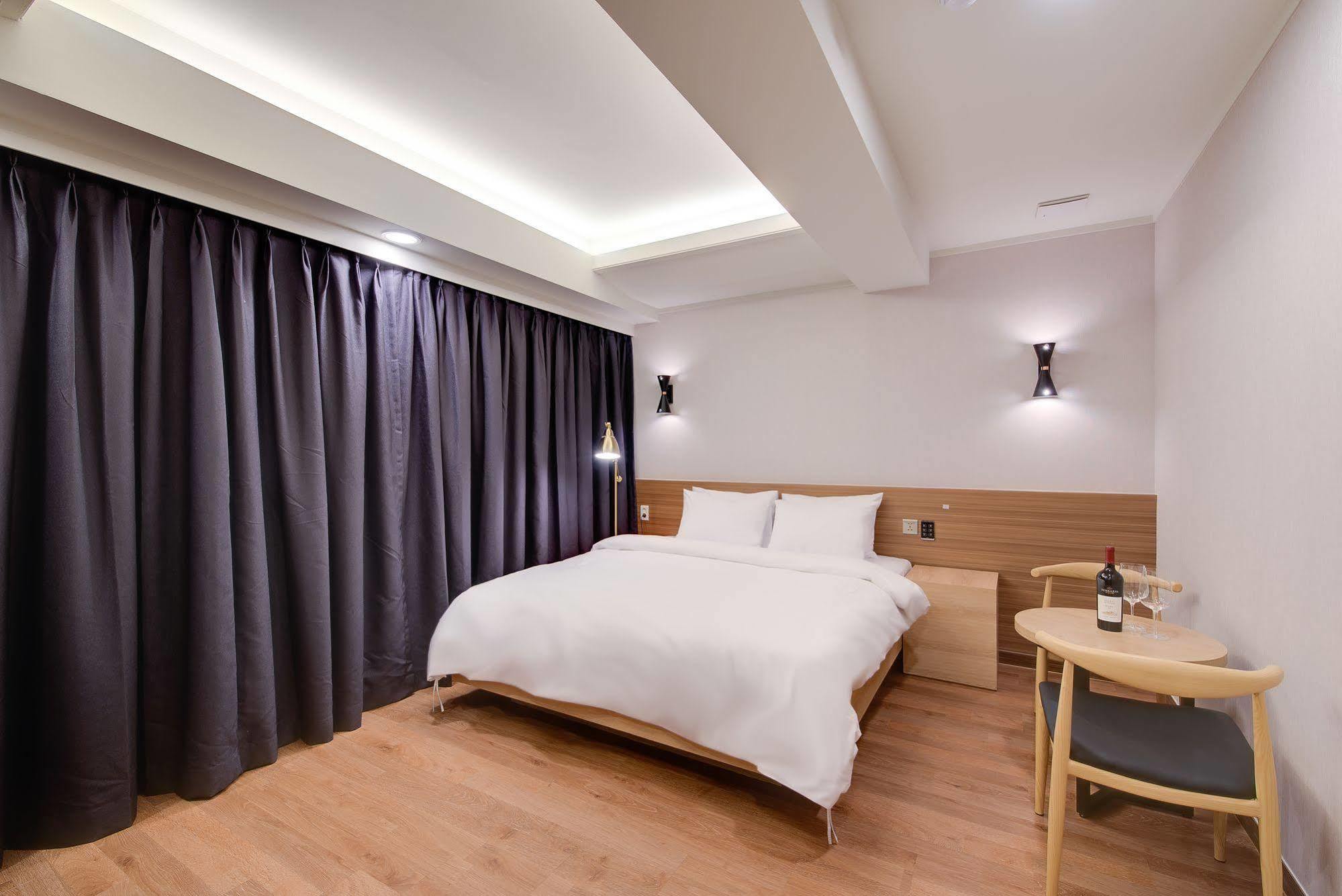 M Hotel Seoul Eksteriør billede