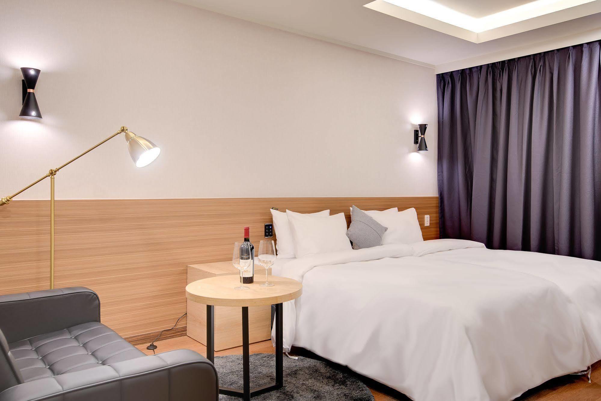 M Hotel Seoul Eksteriør billede