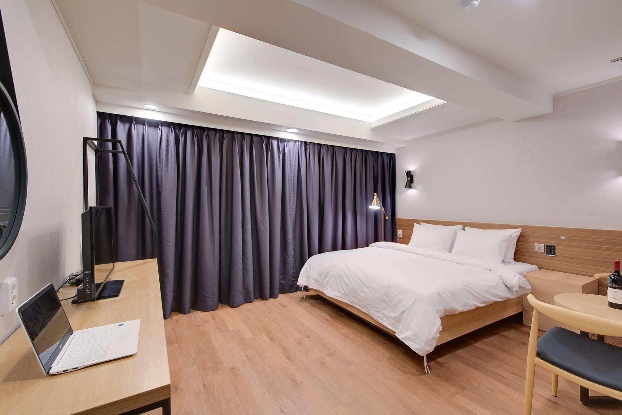 M Hotel Seoul Eksteriør billede
