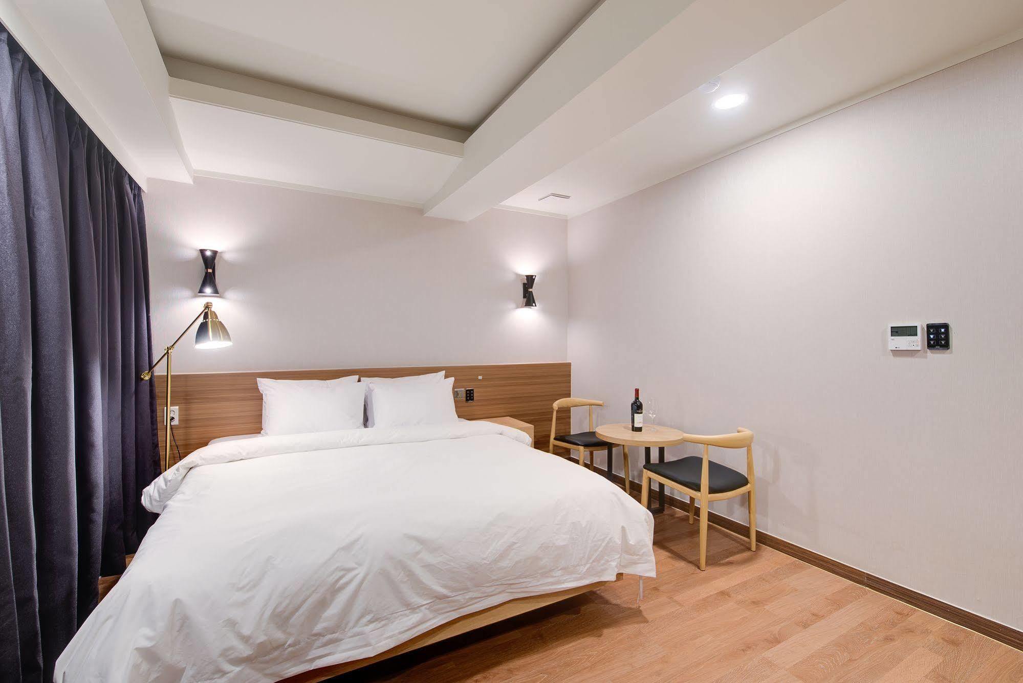 M Hotel Seoul Eksteriør billede